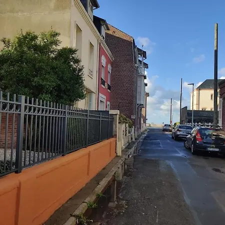 La Baigneuse Maison Avec Jardinet Et Parking Privé, à 200 M Cayeux-sur-Mer