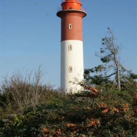 La Baigneuse Maison Avec Jardinet Et Parking Privé, à 200 M
