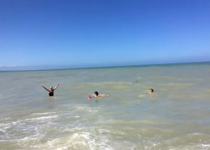 La Baigneuse Maison Avec Jardinet Et Parking Privé, à 200 M Hébergement de vacances